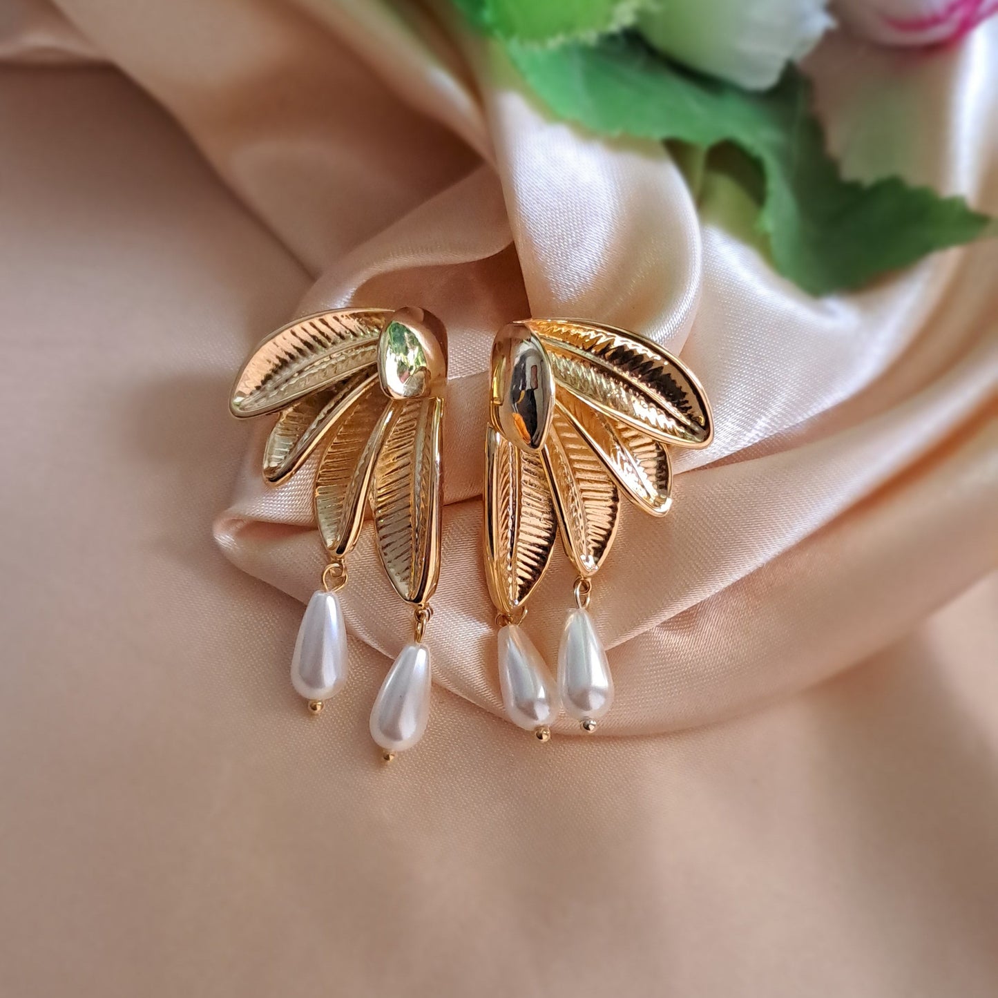 Nature-inspired leaf earrings perfect for parties celebrations