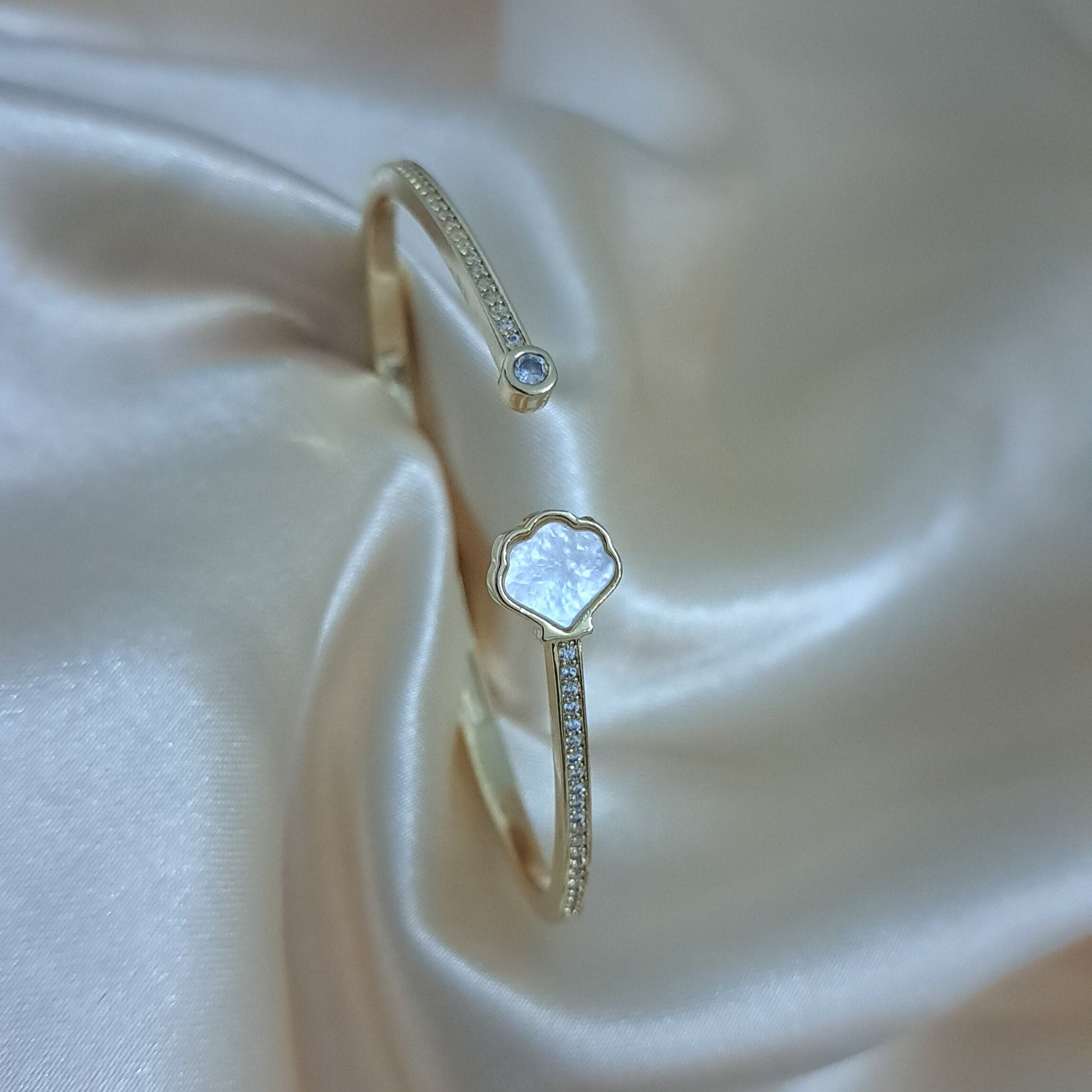 Elegant thin bracelet with AD stones delicate wrists