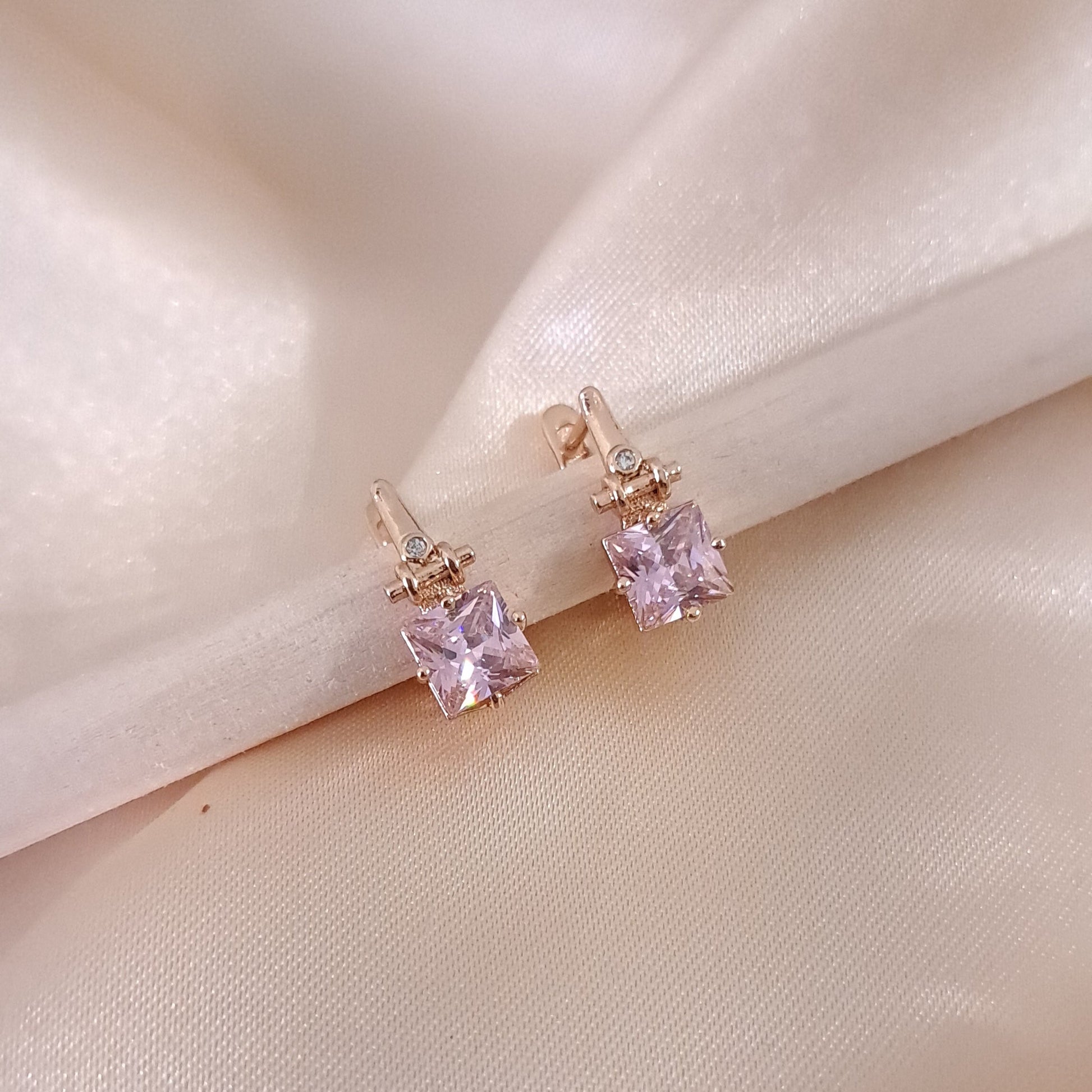 Crystal earrings glamorous jewellery for any outfit